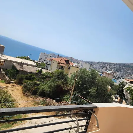 شقة Apartament Gega ساراندا